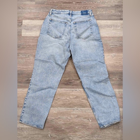 Dad Jeans - Picture 2 of 4